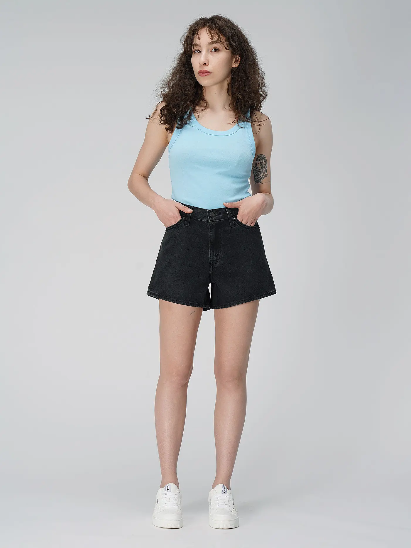LEVI'S® | Jeans Shorts 80S MOM | schwarz